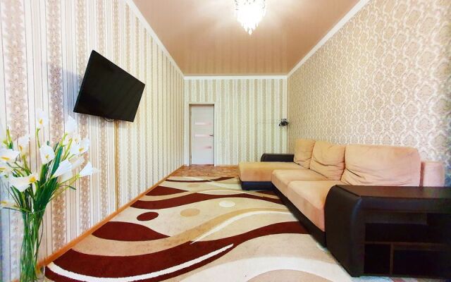 Two pillows on street Sverdlova, 60 (Business)