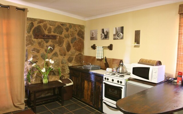 Lomas Creek Guest Lodge