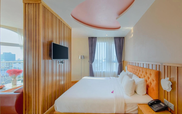 Sea Queen Hotel