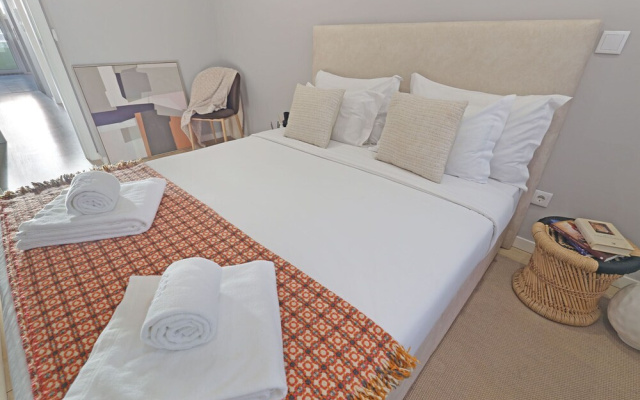 ON Apartments - Family - Free Parking & Pet Friendly