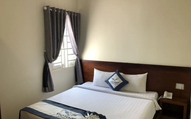 Victory Airport Hotel
