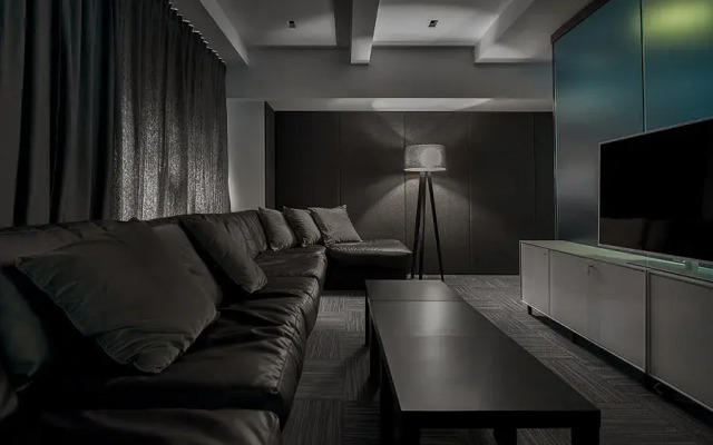 WorkStation Capsule Hotel