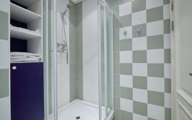 Апартаменты Center City, Малая Садовая