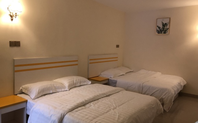 Yueqingnian Apartment