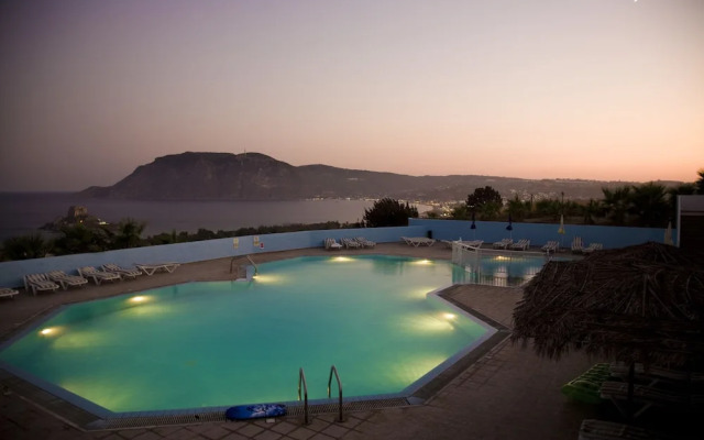 Hotel Pantheon, Kefalos