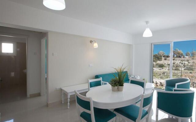 Tsokkos Maria Hotel Apts