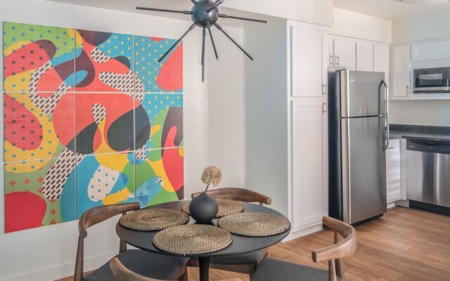 Cozy 2BR Heated Pool 219 by Wanderjaunt