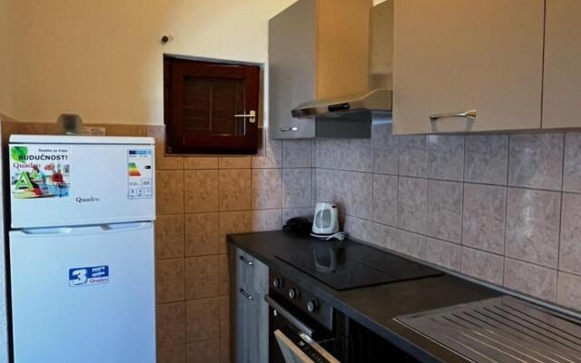 Dalibor - 5m from the sea with parking - SA3(2)