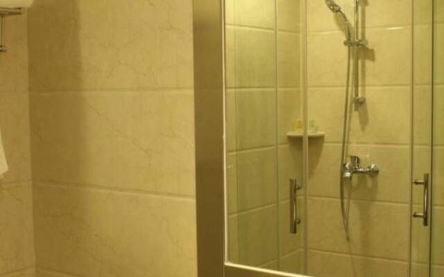 Yangtze Hotel