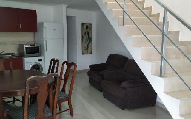 Costa & Isaias Apartamentos