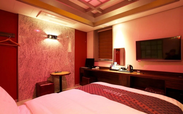 Yeongdeungpo Jardin Hotel