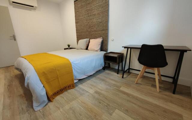 Bon encontre, Allée de la vierge