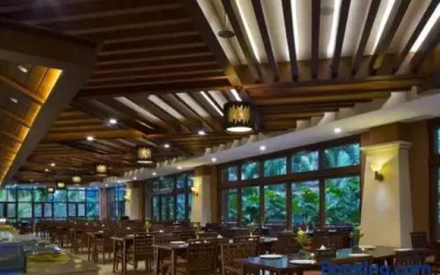 Ramada Plaza by Wyndham Xishuangbanna South