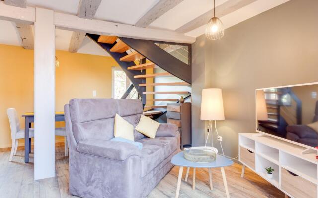 Stunning Apartment in the heart of Dambach La Ville