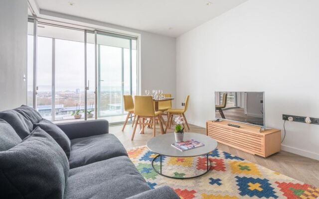 Luxury Apartment near Battersea Power Station