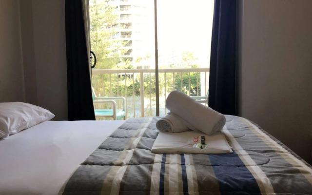 Gold Coast Backpackers - Hostel