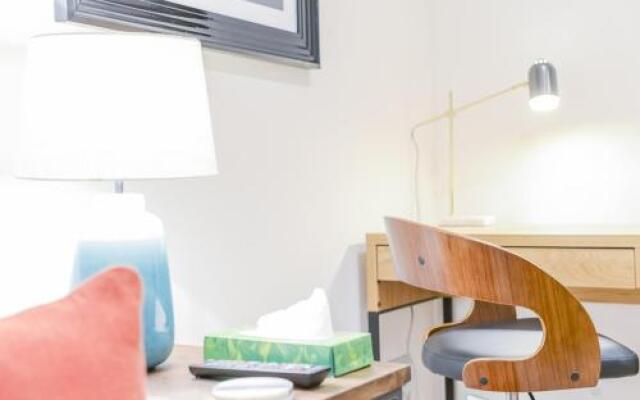 Stunning Ealing Apartment