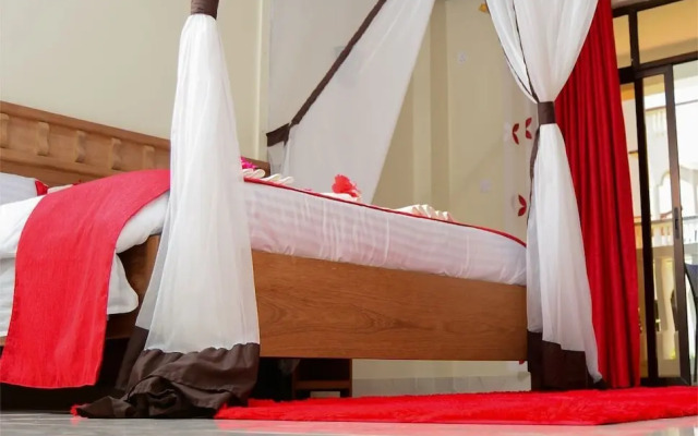 White Peacock Resort Mtwapa