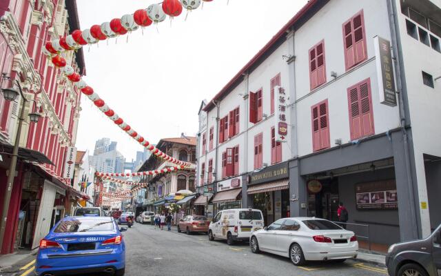 Rest Chinatown Hotel