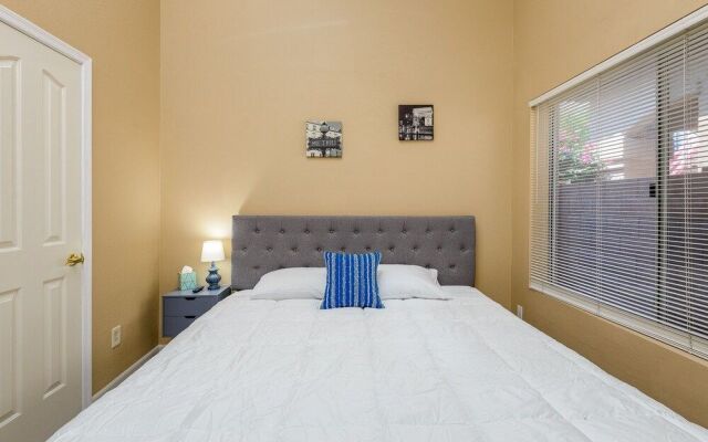 Casa Caliente 3 Bedroom Home by Redawning