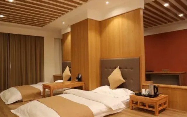 Gusiluo Hotel