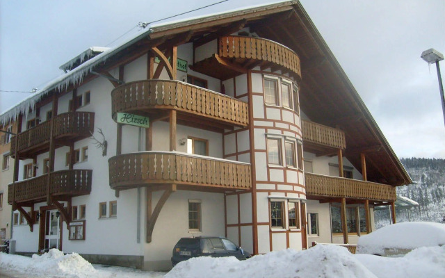 Schwarzwaldhotel-Gasthof Hirsch