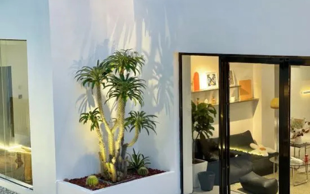 1mo Hotel (Beihai Yintan Branch)