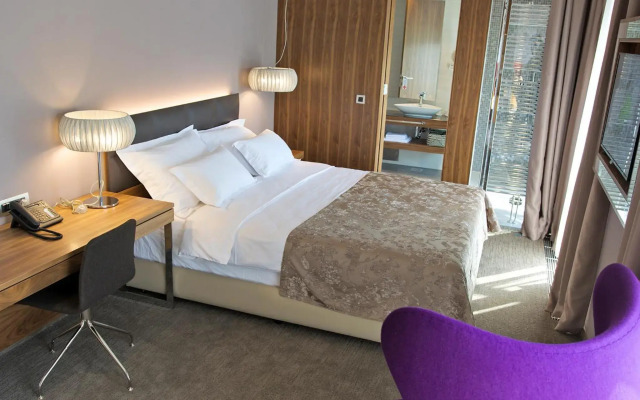 Atlantida Boutique Hotel