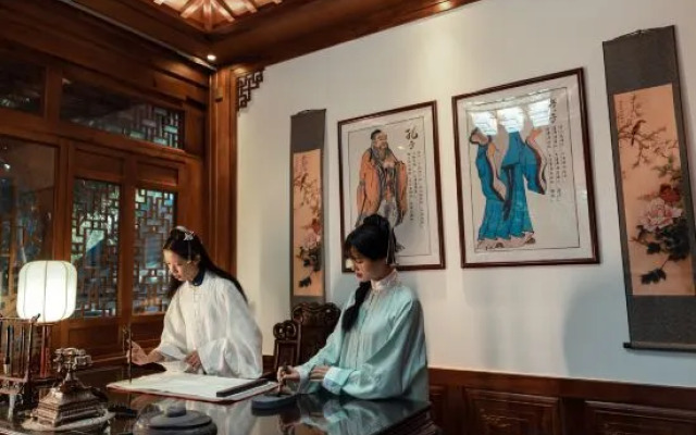 Xishuangbanna Jinghong Nalan Manor (Century Jinyuan)