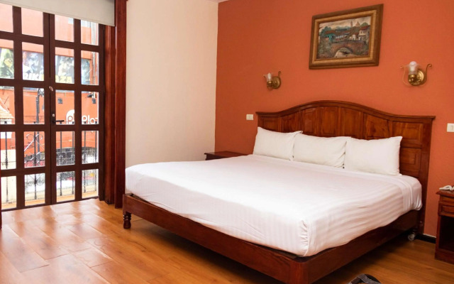 City Express Plus by Marriott Guadalajara Palomar