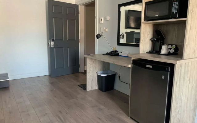 Danny’s Hotel Suites, SureStay Collection by Best Western