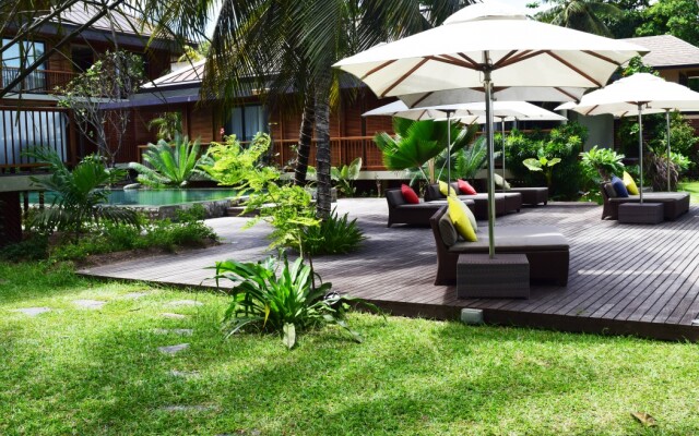 Dhevatara Beach Hotel