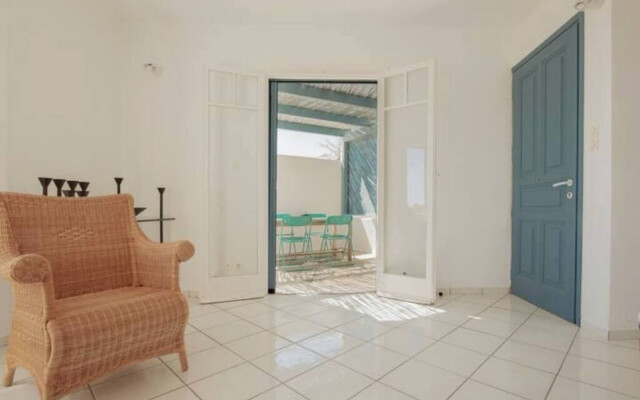 Sea-Front House With Private Beach, Sounio