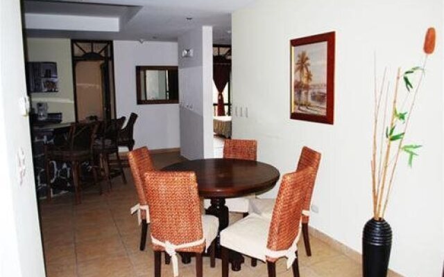 Bahia Encantada