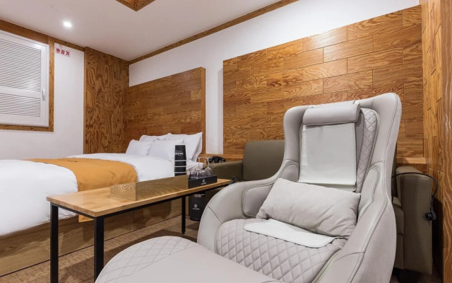 Cheonan Cafe Hotel