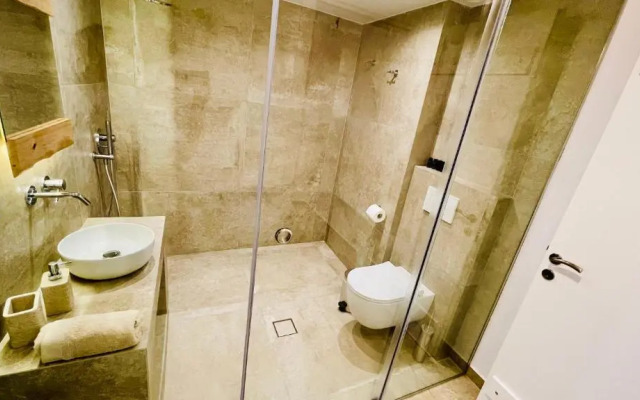 Aeris suites pori semi basement villa