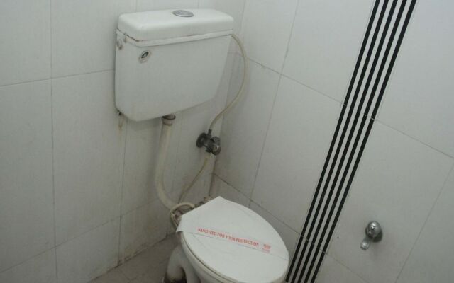 OYO 3061 Hotel De Pintu