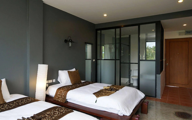 Raya Boutique Hotel