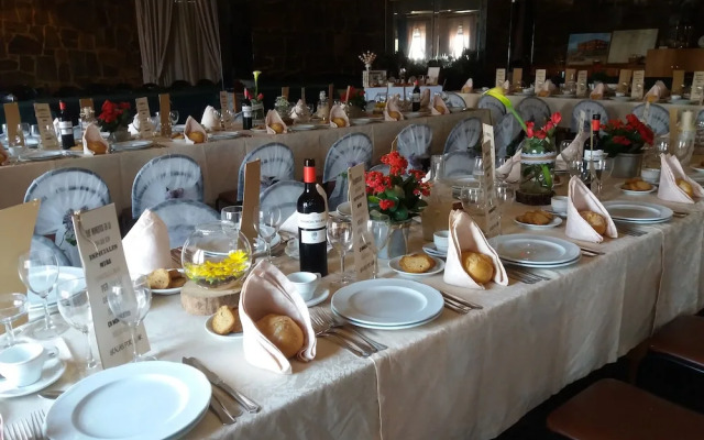 Hostal Restaurante Delfin