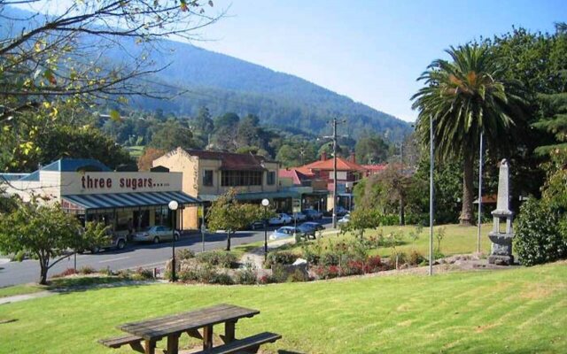 Annie's Escape in Warburton