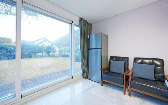 San Deul Ba Ram Pension