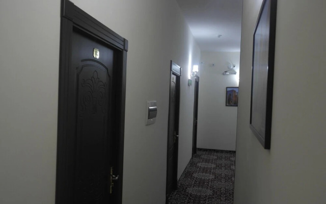 Orient Star Hotel