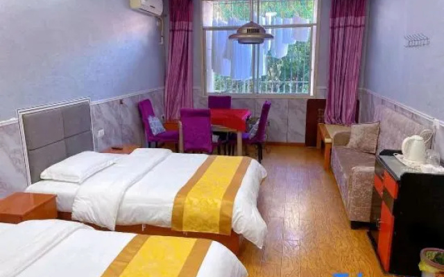 Xuanhan Qiyuan Business Hotel
