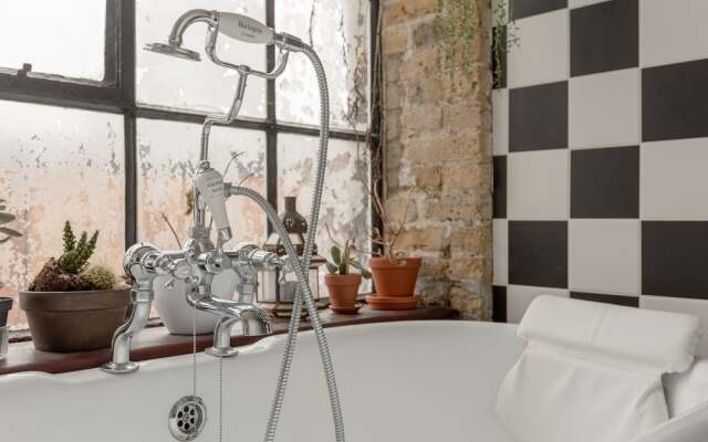 Stylish 2 Bedroom Flat in Southwark