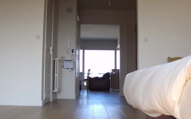 Serena Waterbed Seaview