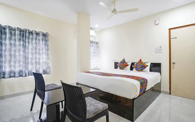 Fabhotel Grand Imperial