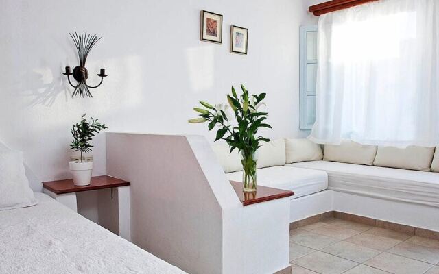 Pirgos Stelida Hotel