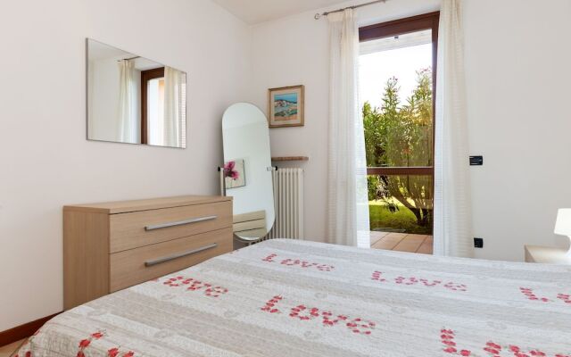 Magnificent Holiday Home in Bardolino with Private Pool