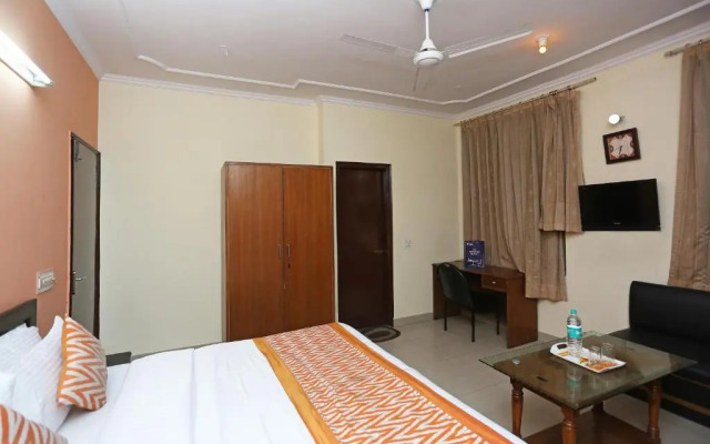 OYO Rooms Govindpuri Metro