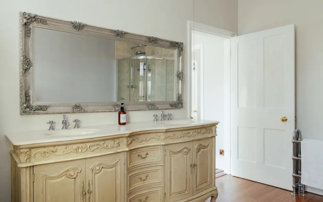 Montpellier Cheltenham - Character Georgian Town House